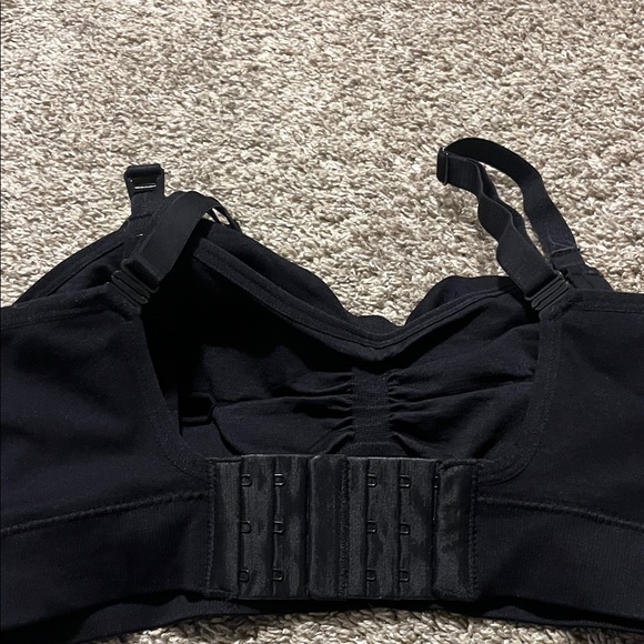 kindred by Kindred Bravely Women’s Pumping & Nursing Hands Free Bra Black Large - Picture 8 of 11